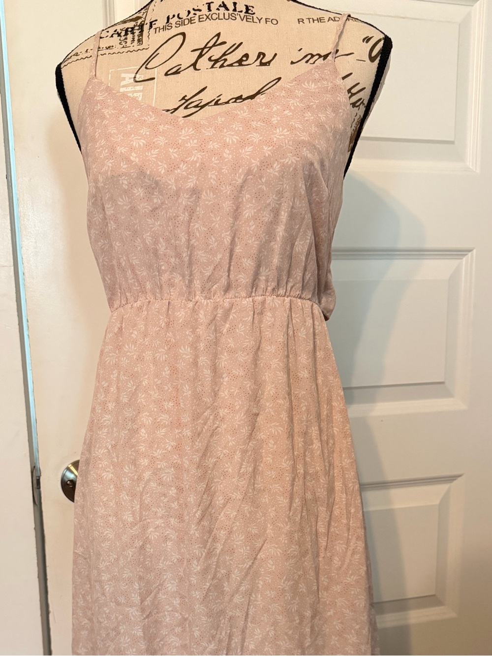 Forever 21 Blush Pink Sleeveless Midi Dress